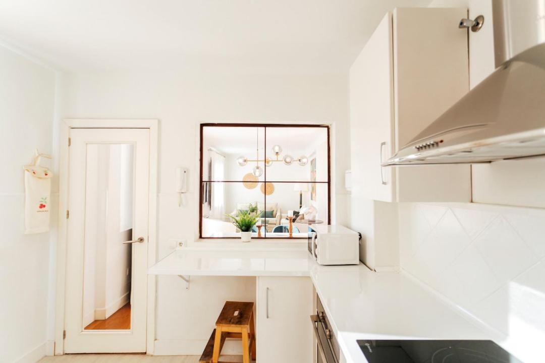 Minty Stay 3Bd Apartment - Triana Севиля Екстериор снимка