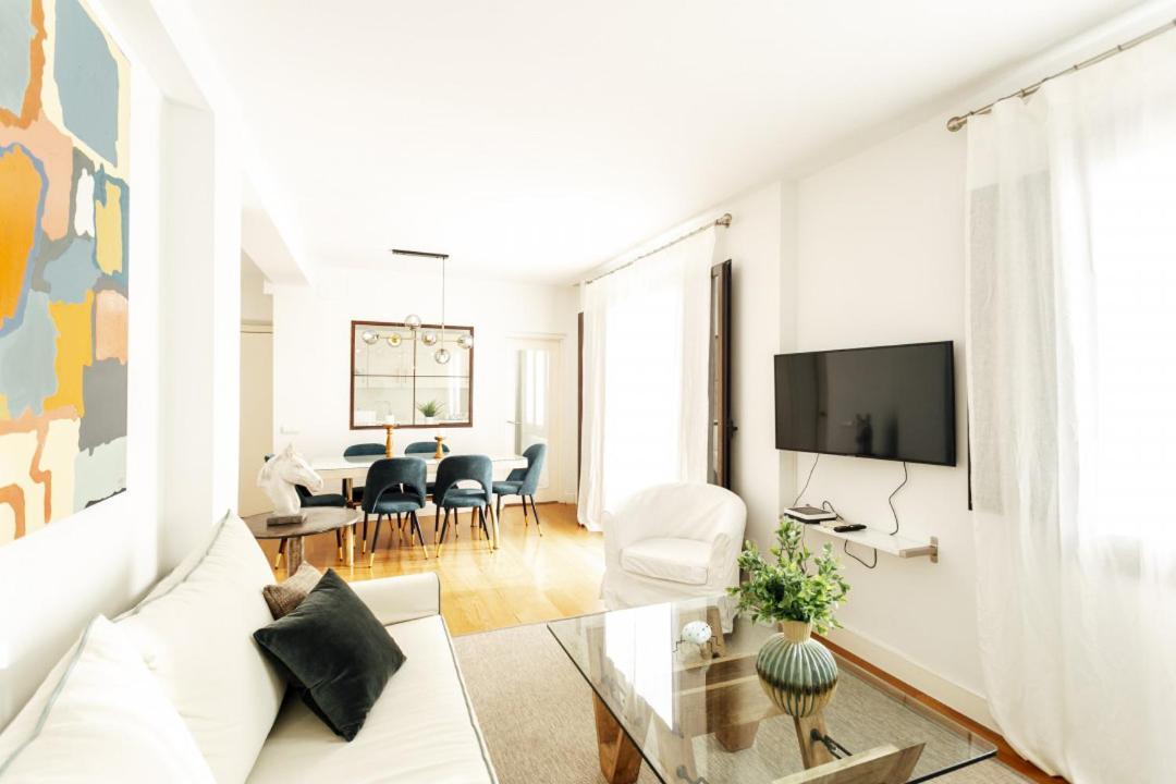 Minty Stay 3Bd Apartment - Triana Севиля Екстериор снимка
