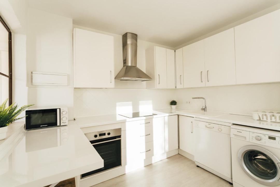 Minty Stay 3Bd Apartment - Triana Севиля Екстериор снимка