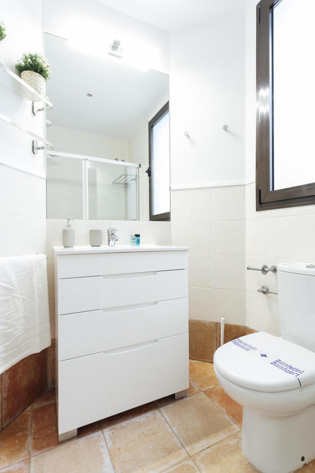 Minty Stay 3Bd Apartment - Triana Севиля Екстериор снимка